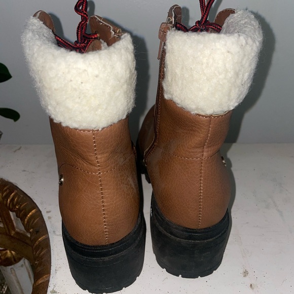 Juicy Couture Brown Sherling Boots 9.5 - Picture 7 of 8